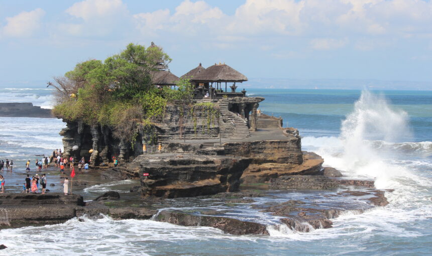 Tanah Lot Temple